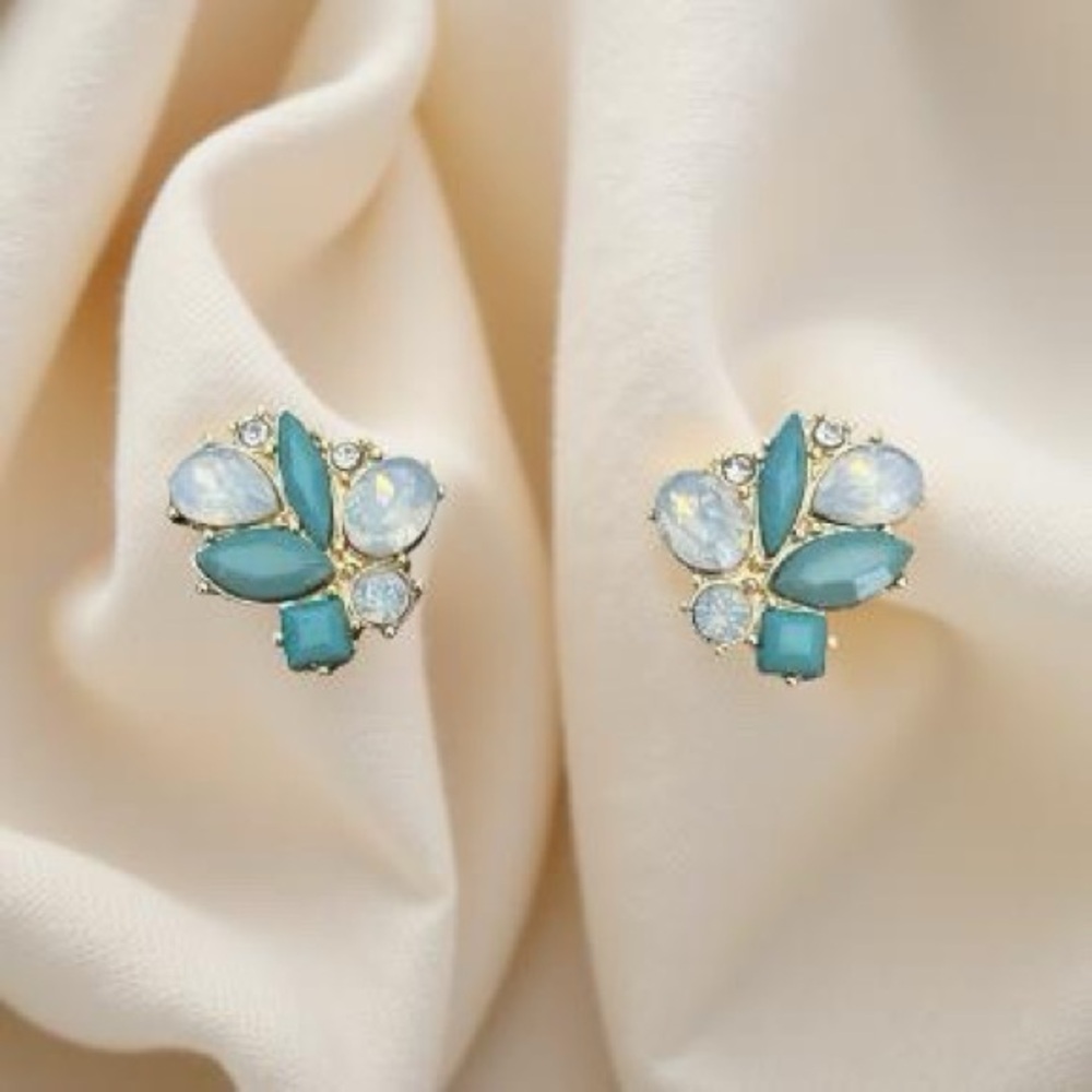 Nicole Miller Turquoise and Gold Floral Post Earrings NWT